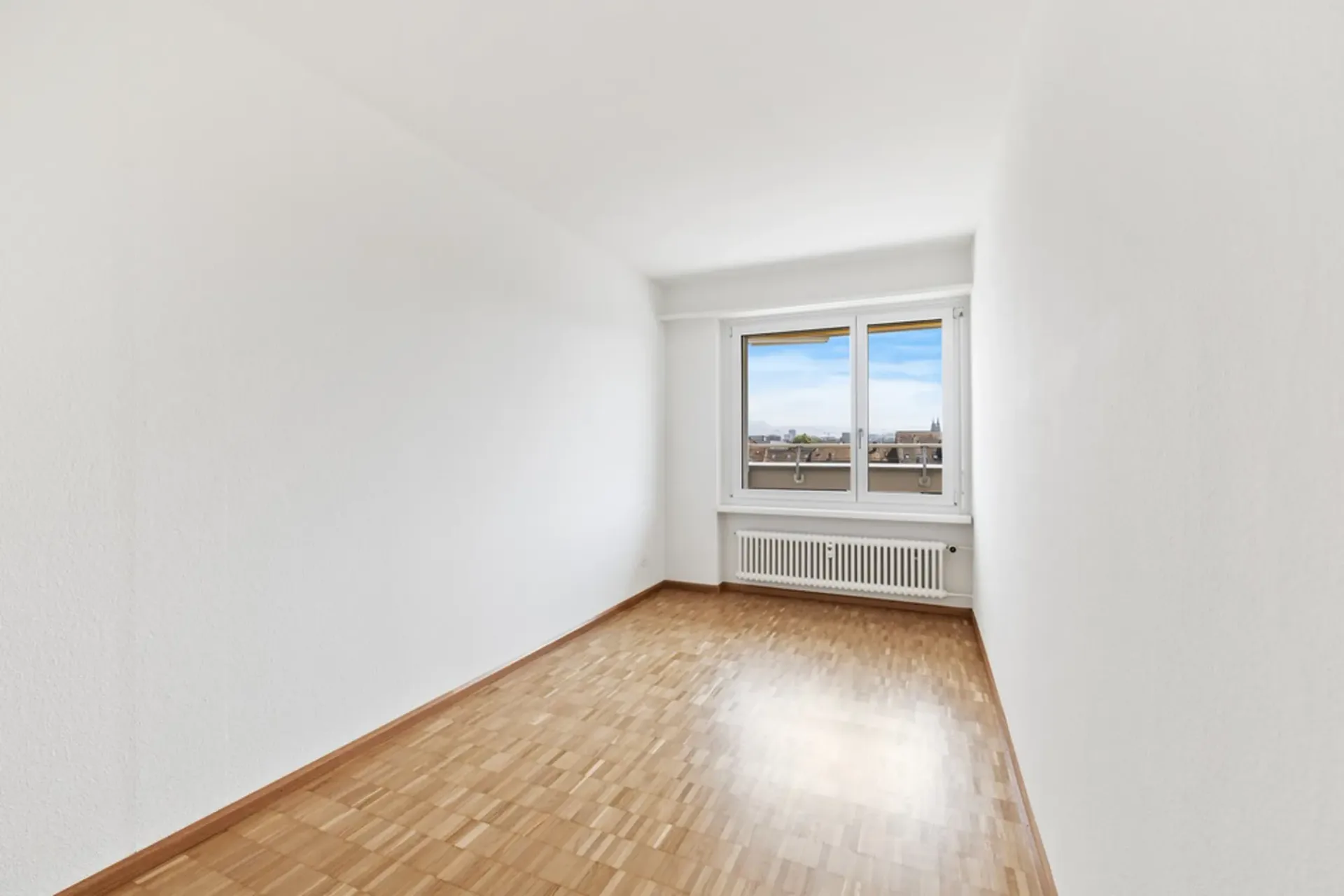 Tenant wanted for this central 3.5 room apartment!