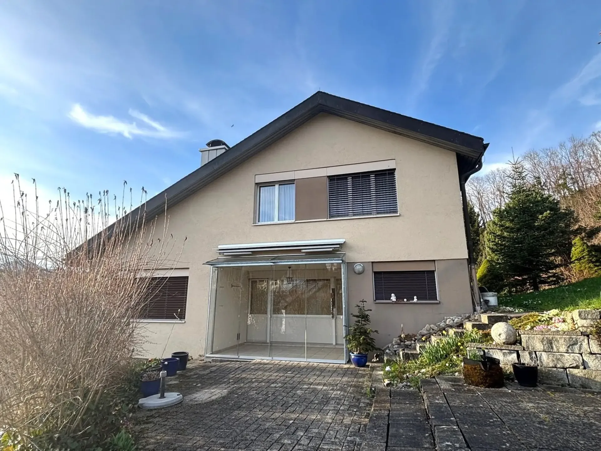 Charmantes 5.5-Zimmer-Einfamilienhaus mit grosszügigem Garten in Lichtensteig