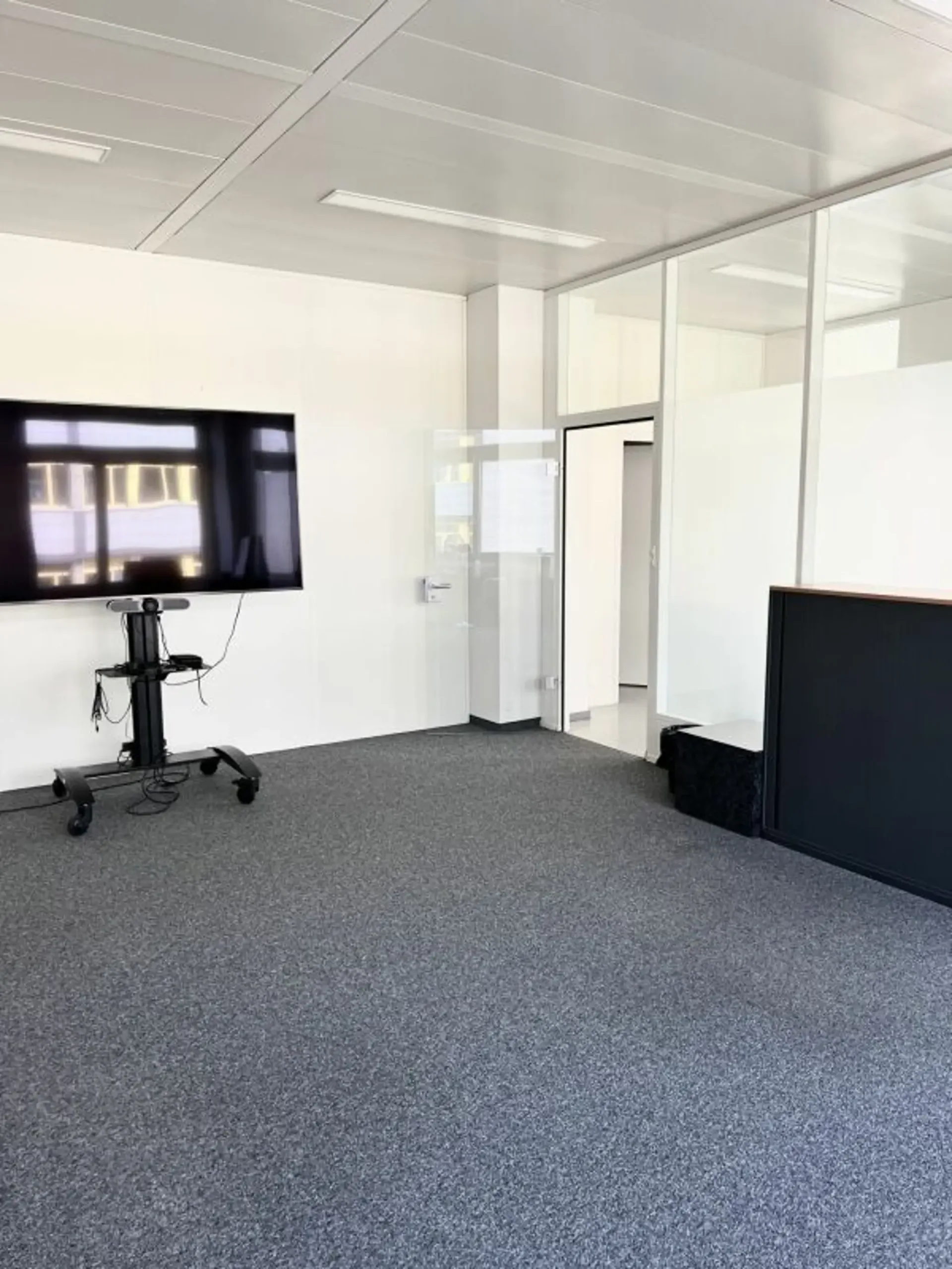 Helle, ansprechende Bürofläche zu vermieten