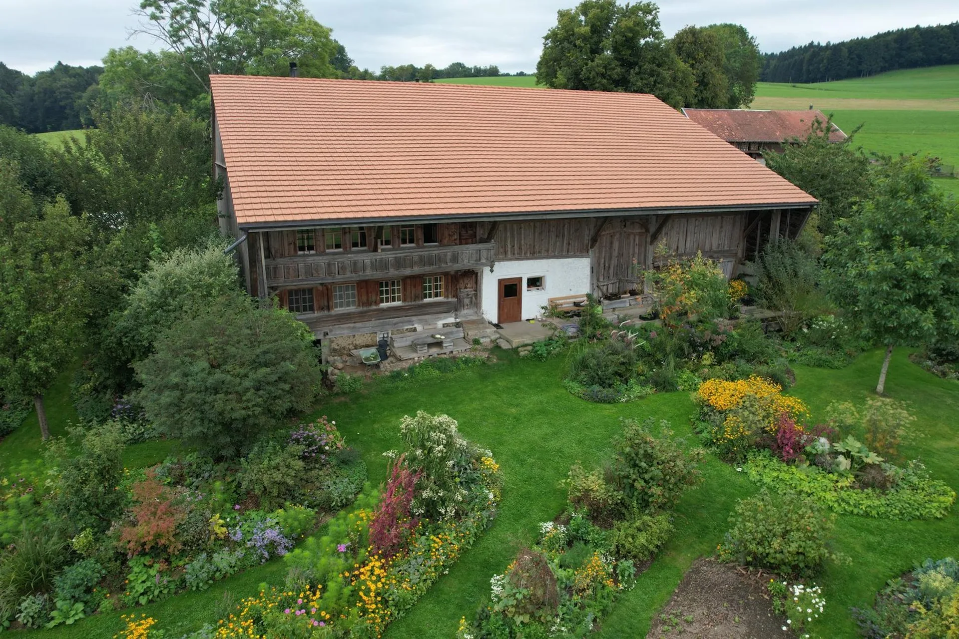 Ferme rénovée à Estévenens (FR) - Objet unique