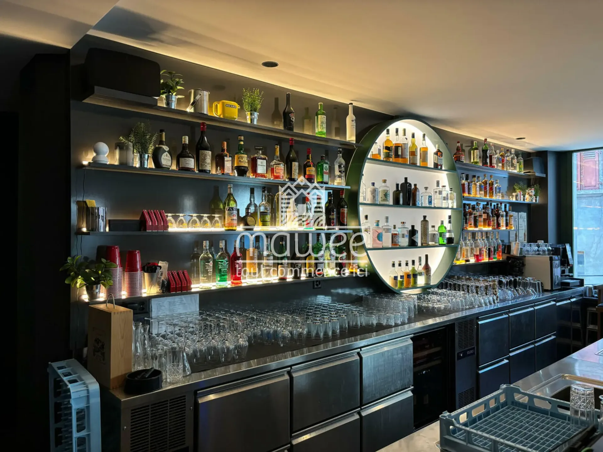 Elegantes und prästigeträchtiges Bar-Restaurant im Herzen von Fully!