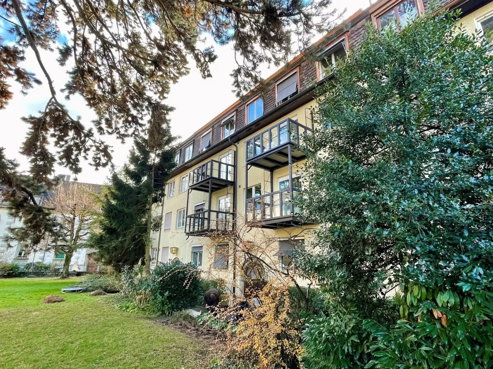 3.5- Zimmerwohnung, 2. OG links mit zusätzlichem Mansardenzimmer