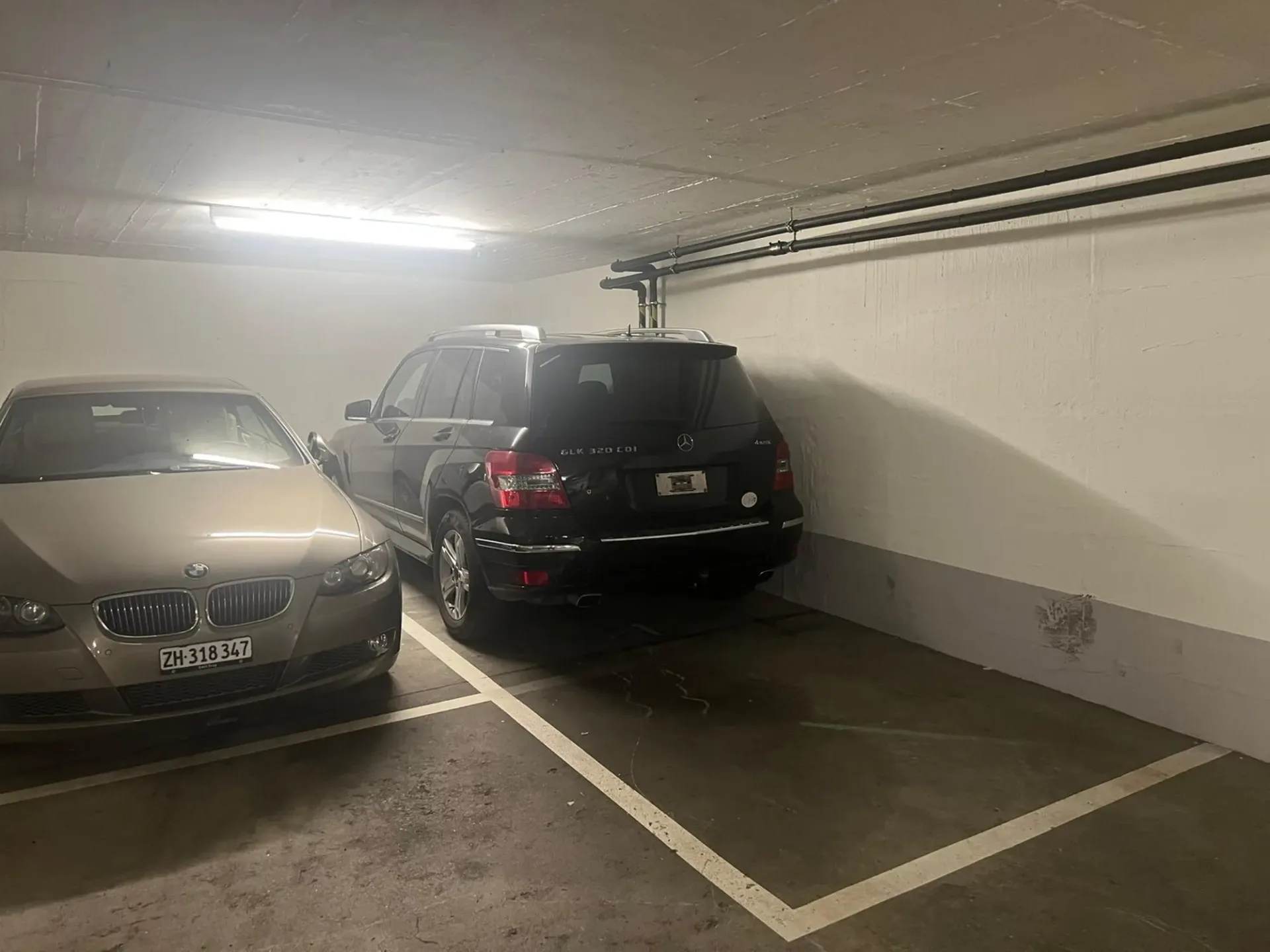 Parcheggi in garage e all'aperto disponibili