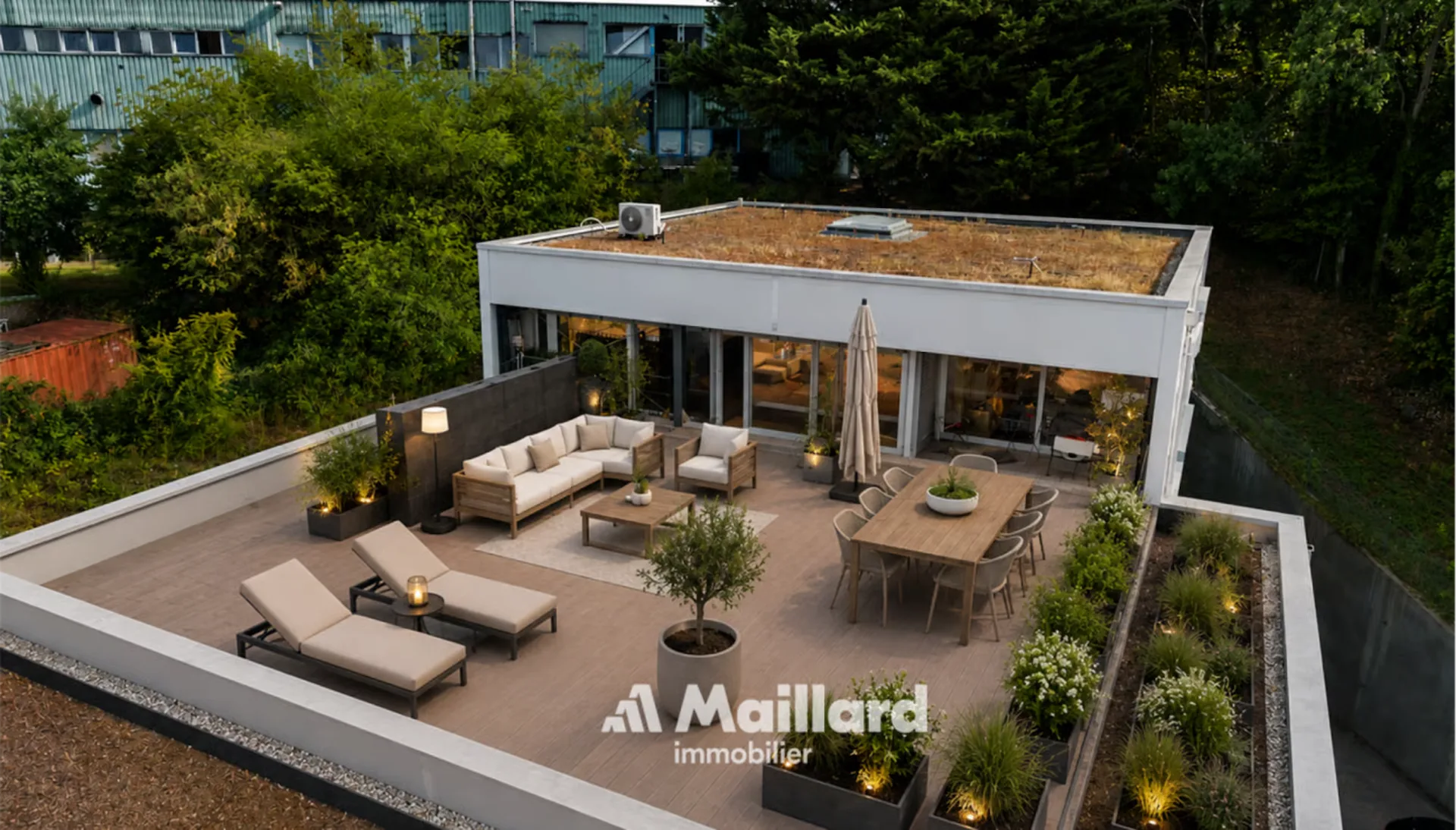 Superbes Dachgeschoss mit contemporary Ausstattung und einer privaten Terrasse von über 100 m²