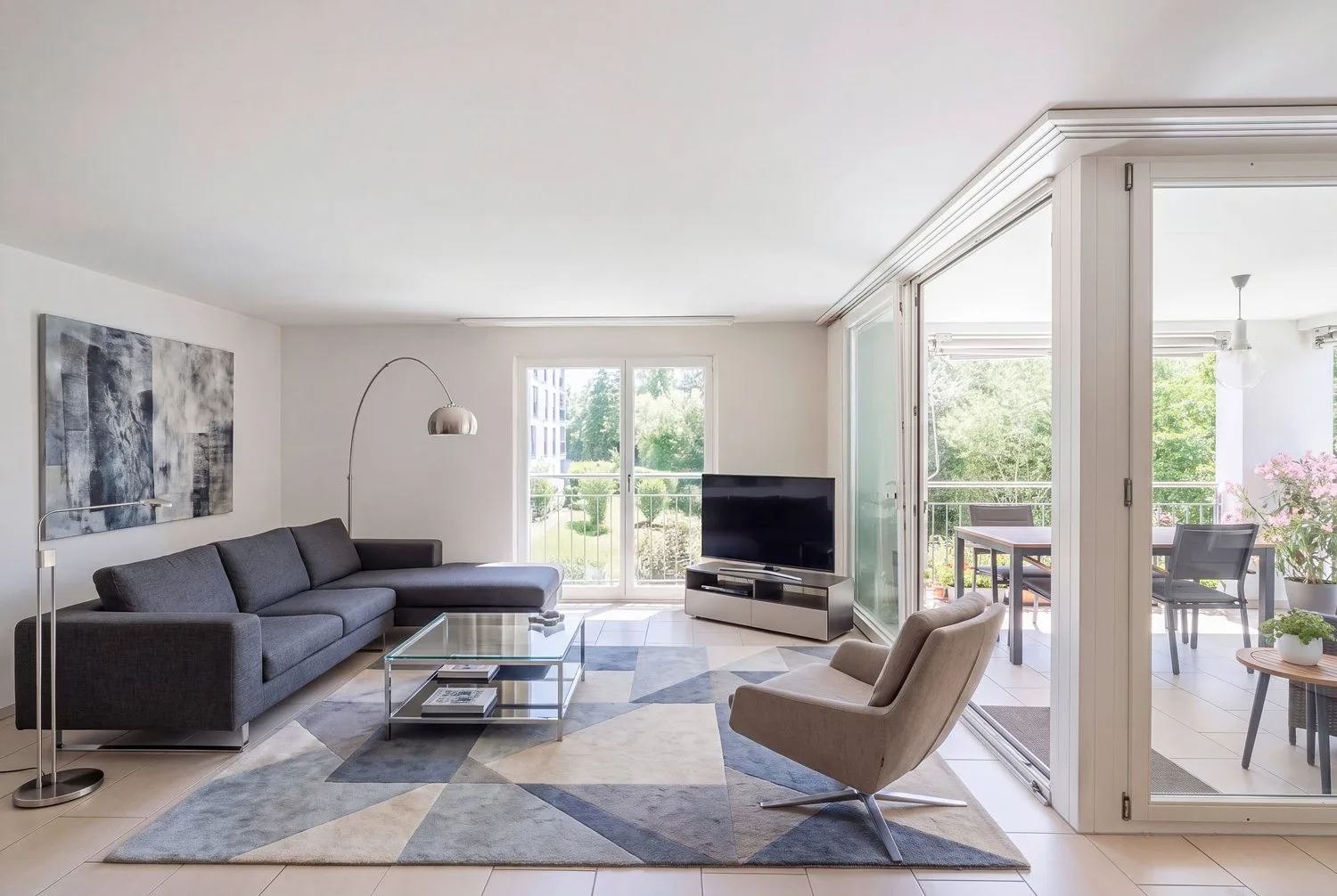 Space to feel good and a view of the green