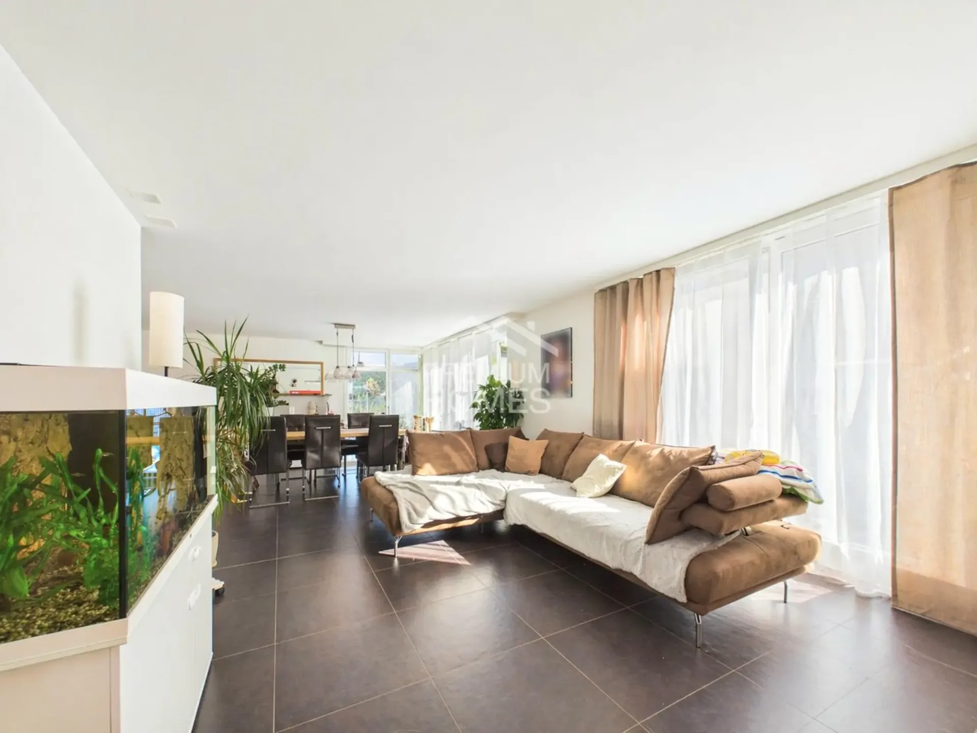 Modernes Zuhause mit Energieplus