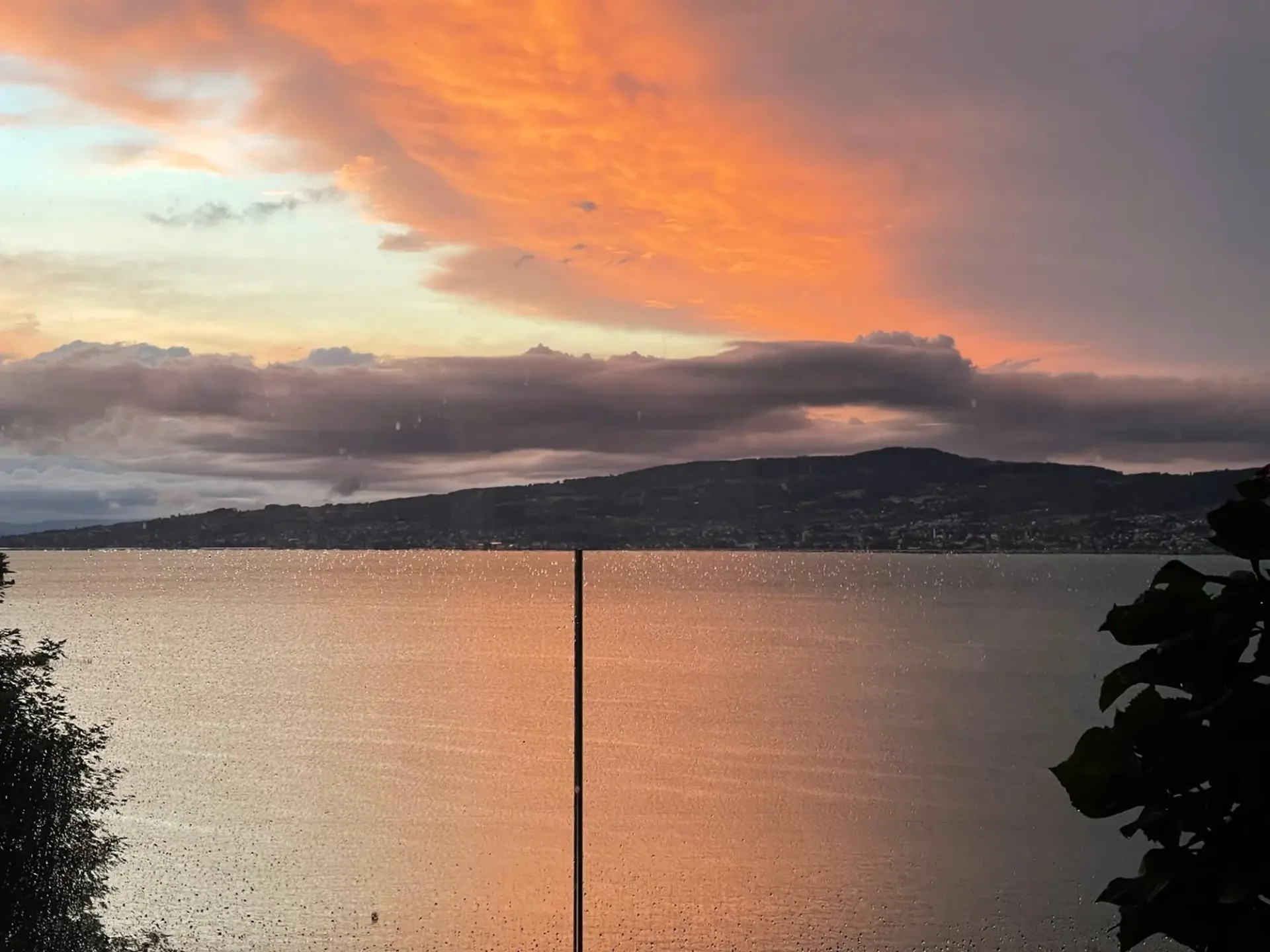 SUPERLATIVE PANORAMA-VILLA /// CÔTE D’AZUR FEELING AM ZÜRICHSEE