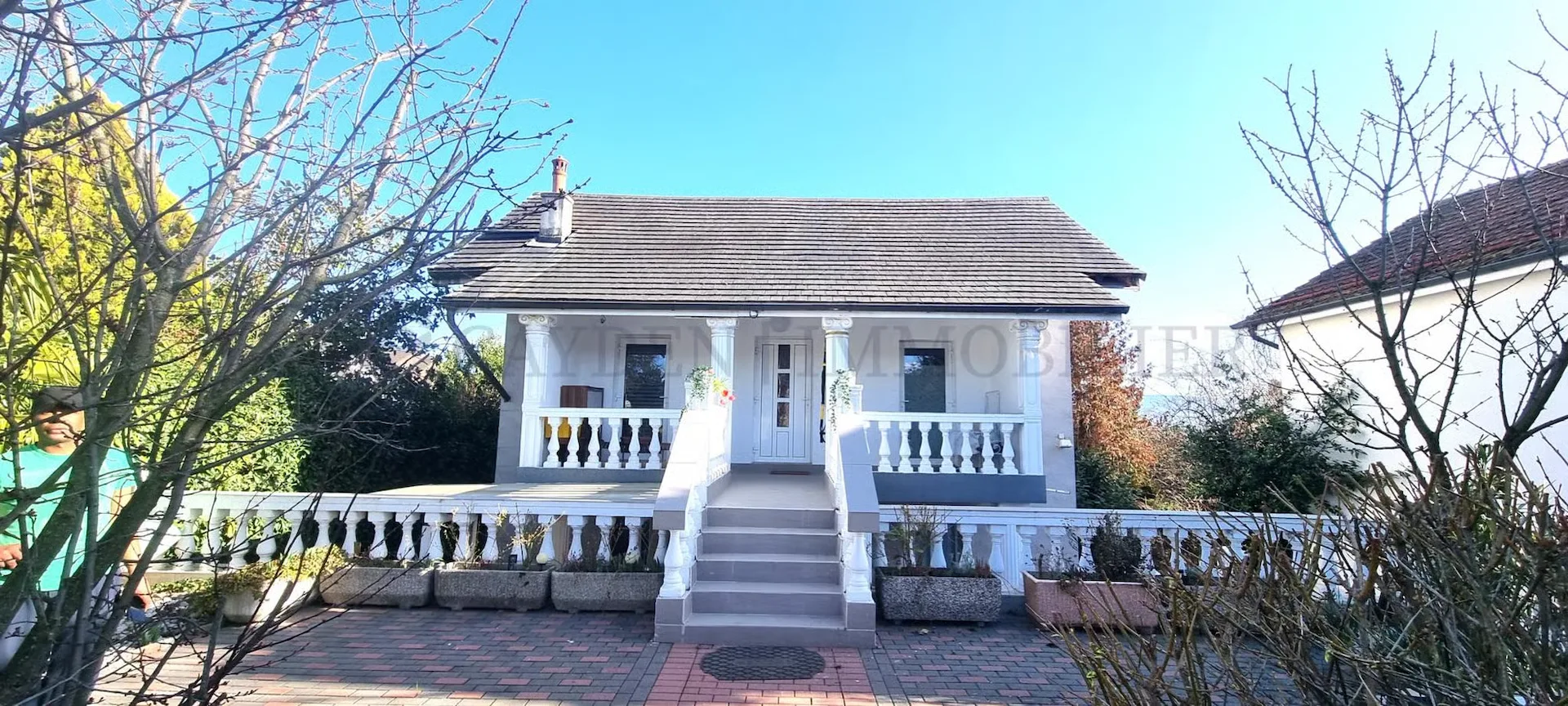 Haus mit 6 Wohnungen und hoher Mieteinnahme!