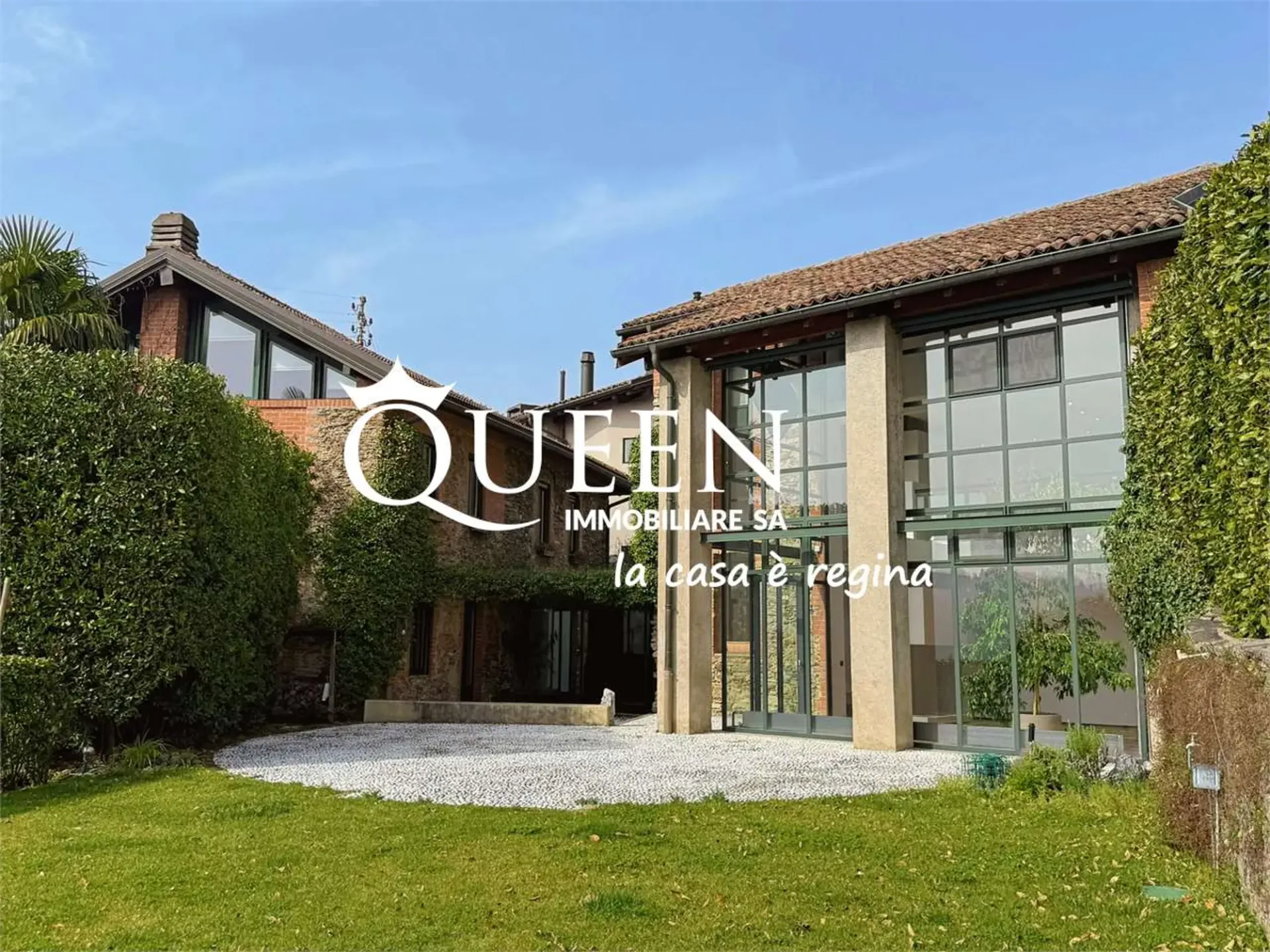 Muzzano: splendid charming villa 6.5 rooms with lake view and large garden