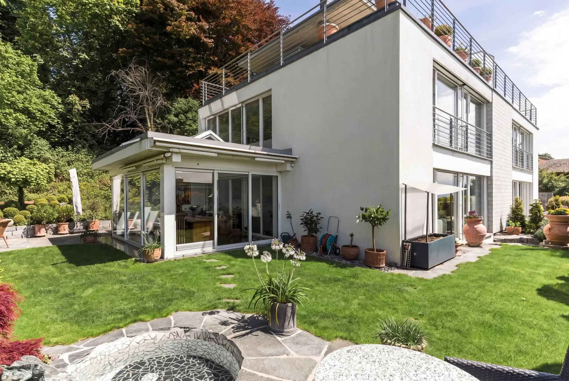BEAUCOUP D'ESPACE ET DE CHARME SUR LA PENTE ENsoleillée - MAISON INDIVIDUELLE EXCLUSIVE DE 5,5 PIÈCES