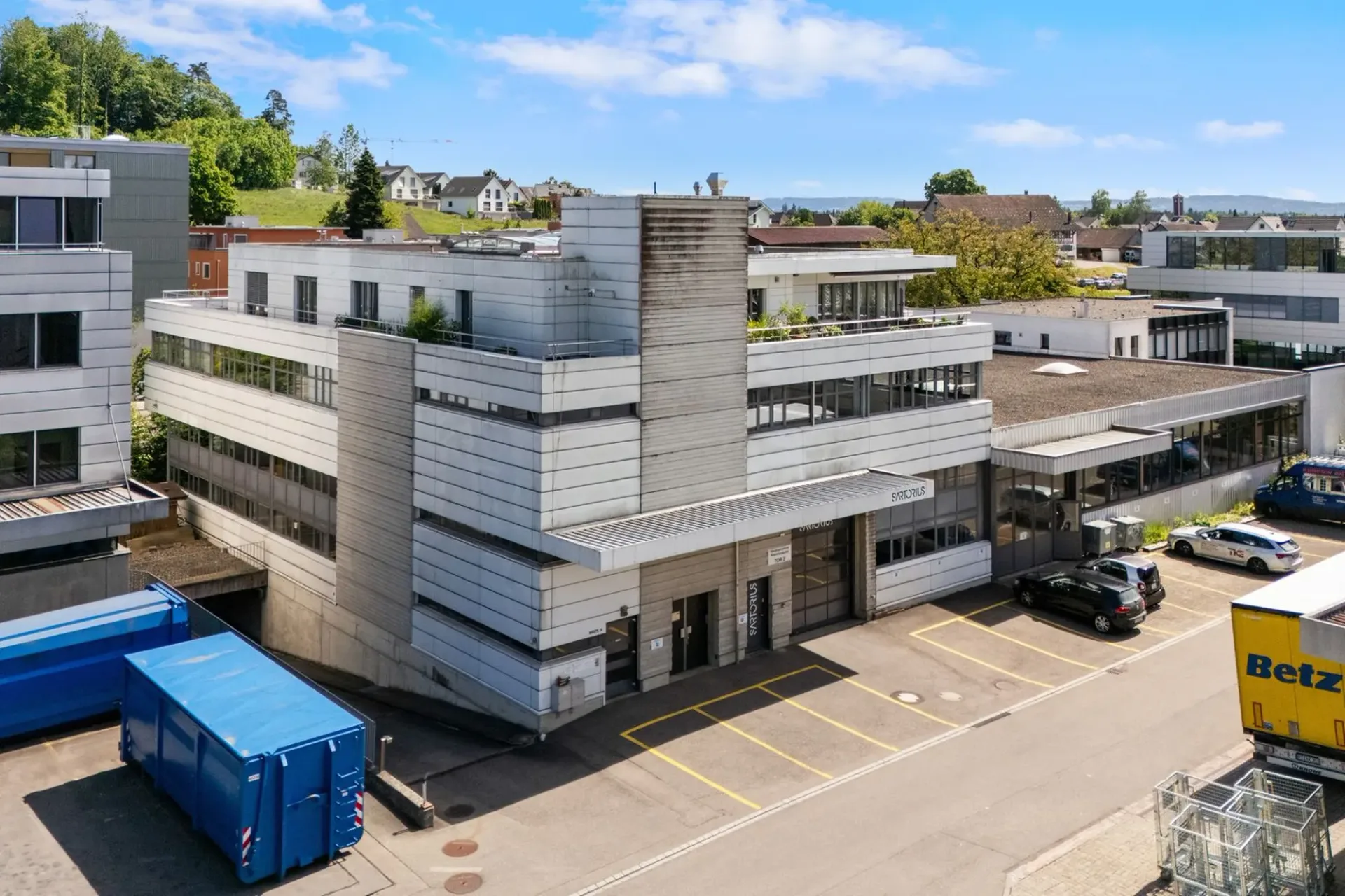Espaces commerciaux et de bureaux polyvalents avec plus de 1 150 m² d'espace utilisable