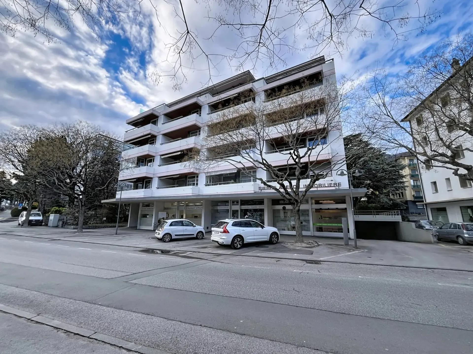 Wohnung mit 4 1/2 Zimmern in der Nähe des Zentrums von Sierre