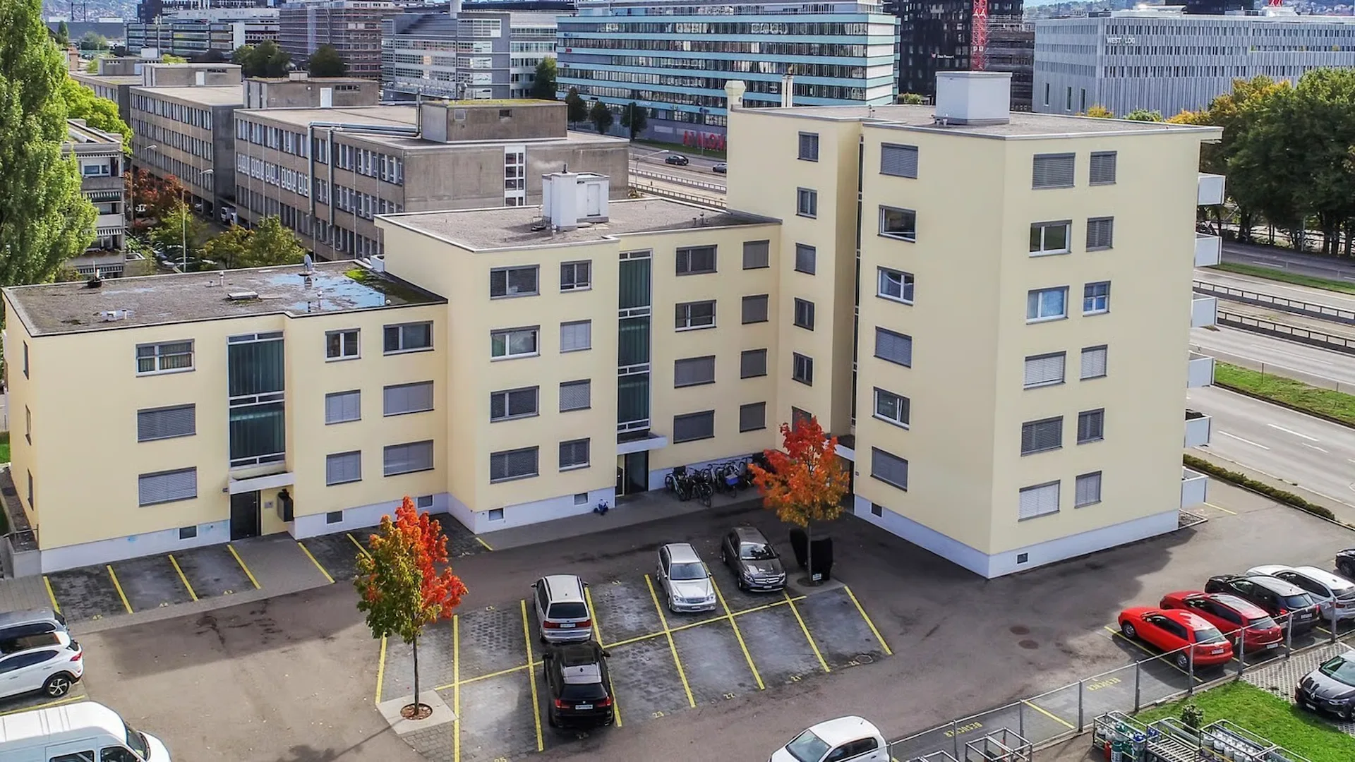 Between City and Nature, Modern Living in Zürich Altstetten