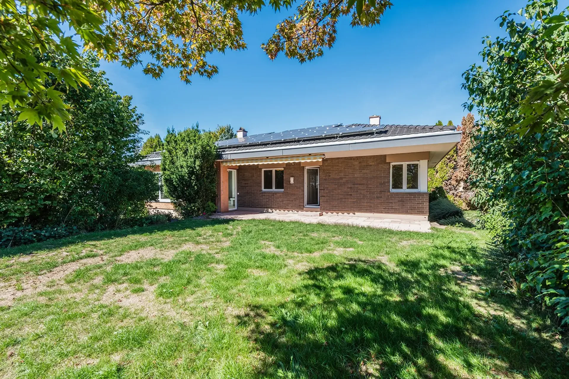 Ein Garten zum Ankommen, ein Bungalow zum Leben.