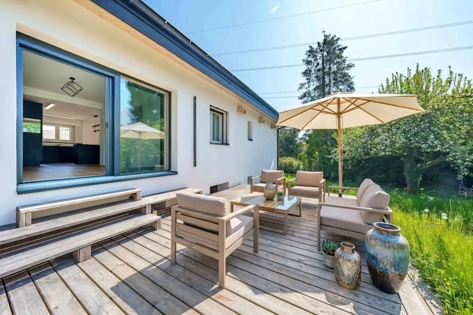 Charming 7-room house with garden in Founex