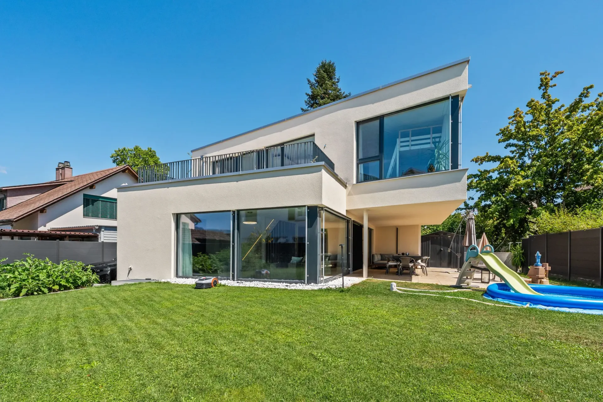 Maison unifamiliale moderne de 6,5 pièces avec jardin à Gerlafingen