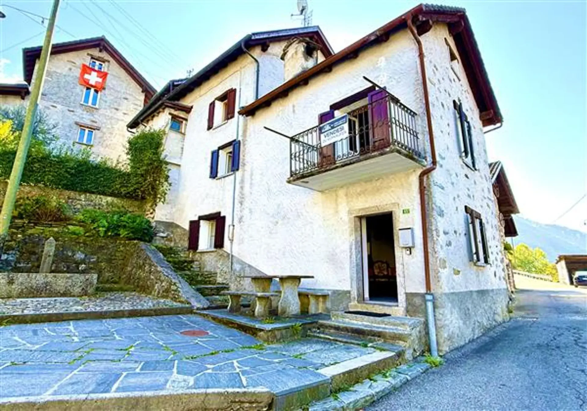 Centovalli-Palagnedra-Crupp: Reihenhaus mit 4 Zimmern