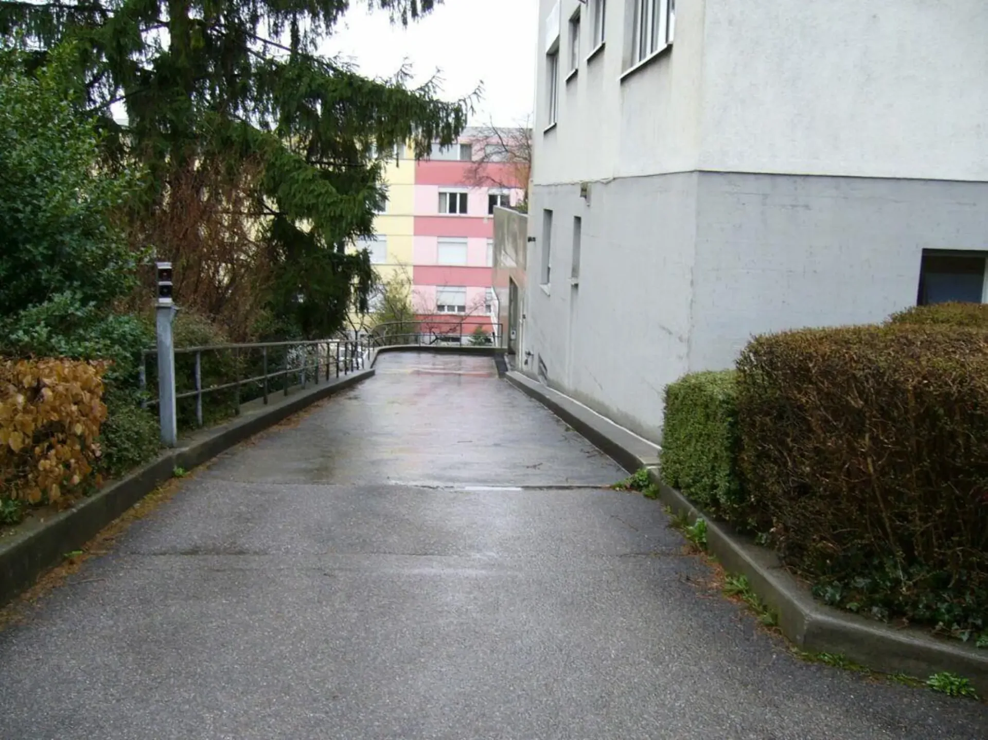Einstellhallenplatz in Einstellhalle