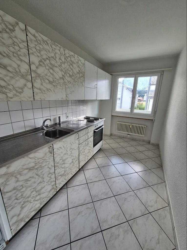 Appartamento di 4 locali situato in zona tranquilla a Thun-Dürrenast