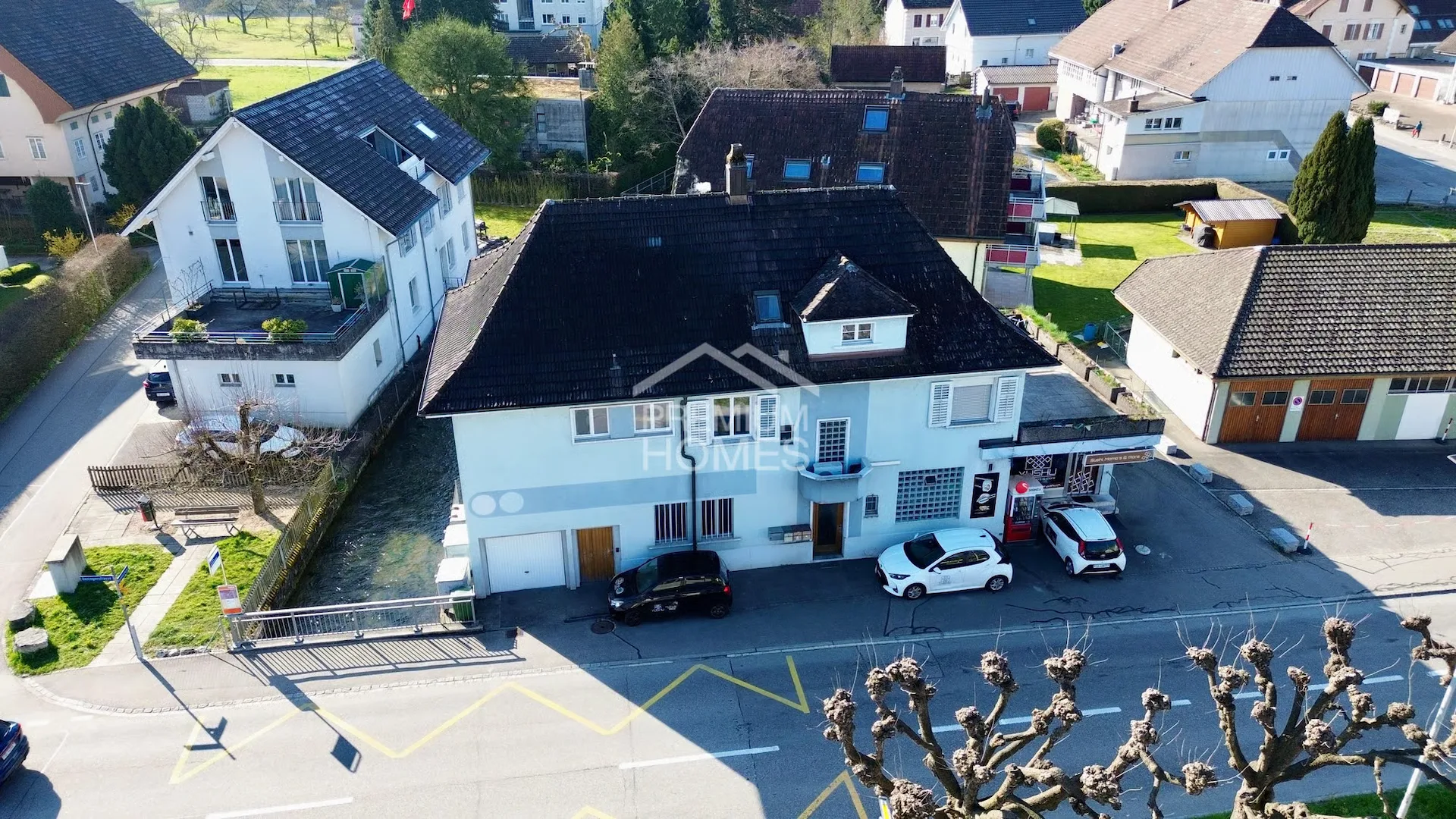 Attraktive Kombination aus Wohnen und Gewerbe