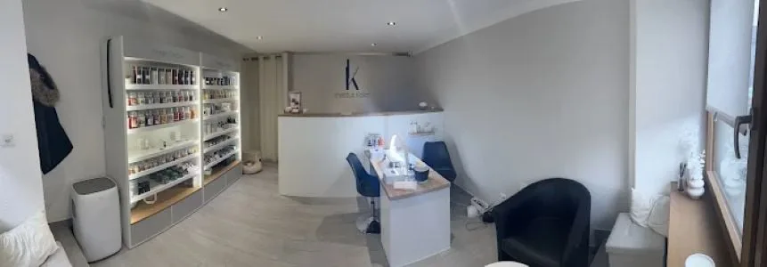 Local commercial ou studio à louer
