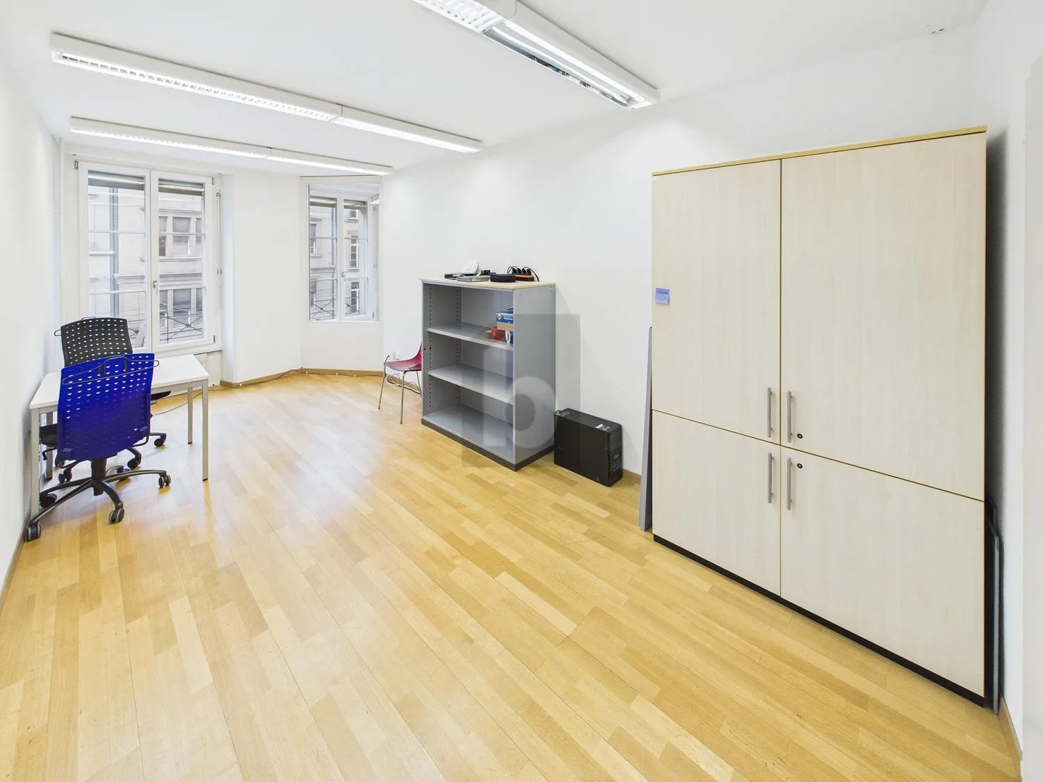 SPACIOUS AND CENTRAL, FIRST 3 MONTHS FREE