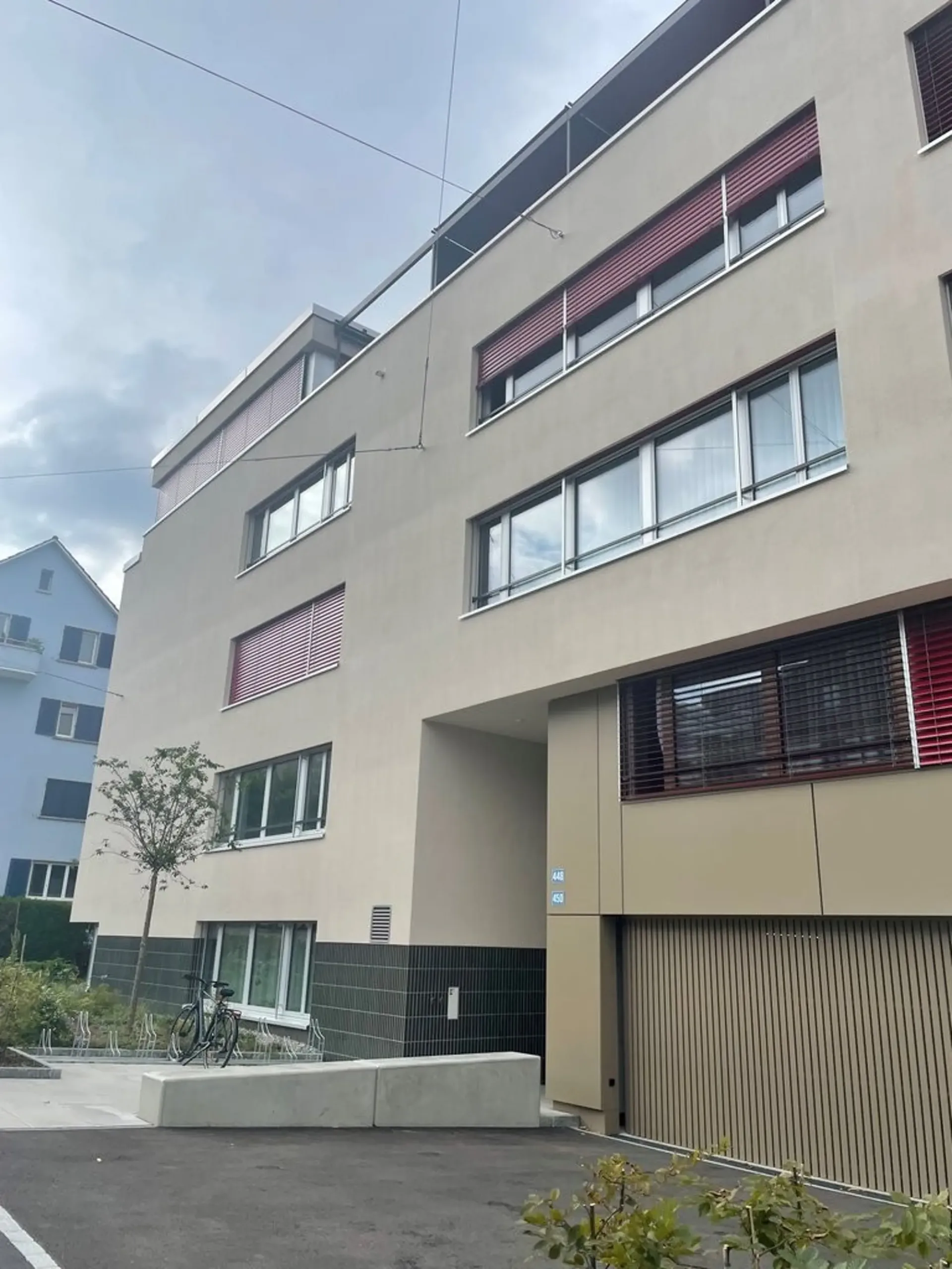 Moderne, lichtdurchflutete Wohnung