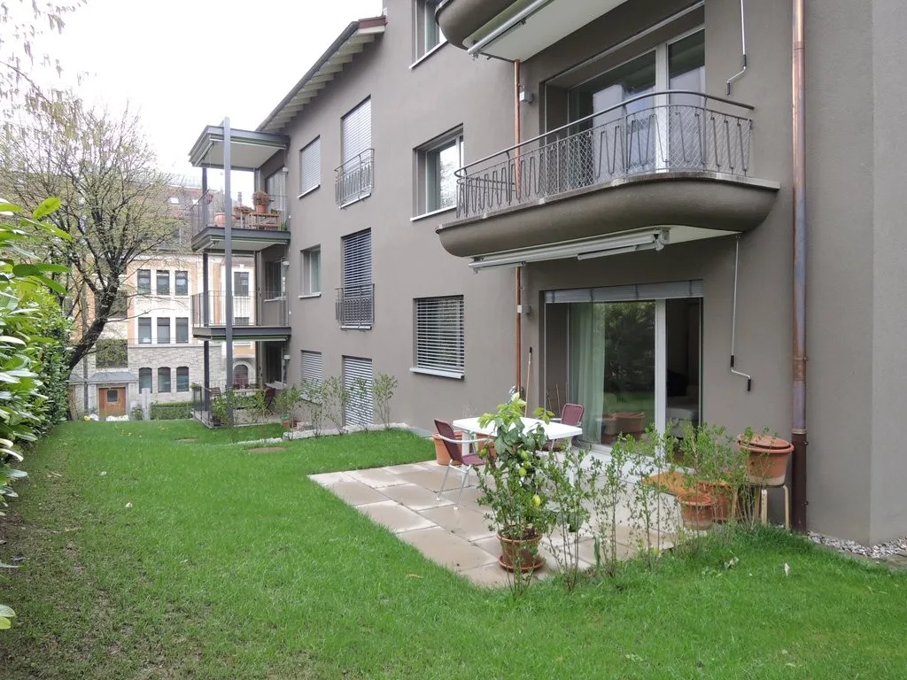 Modern garden apartment in a prime location in the city of Zurich