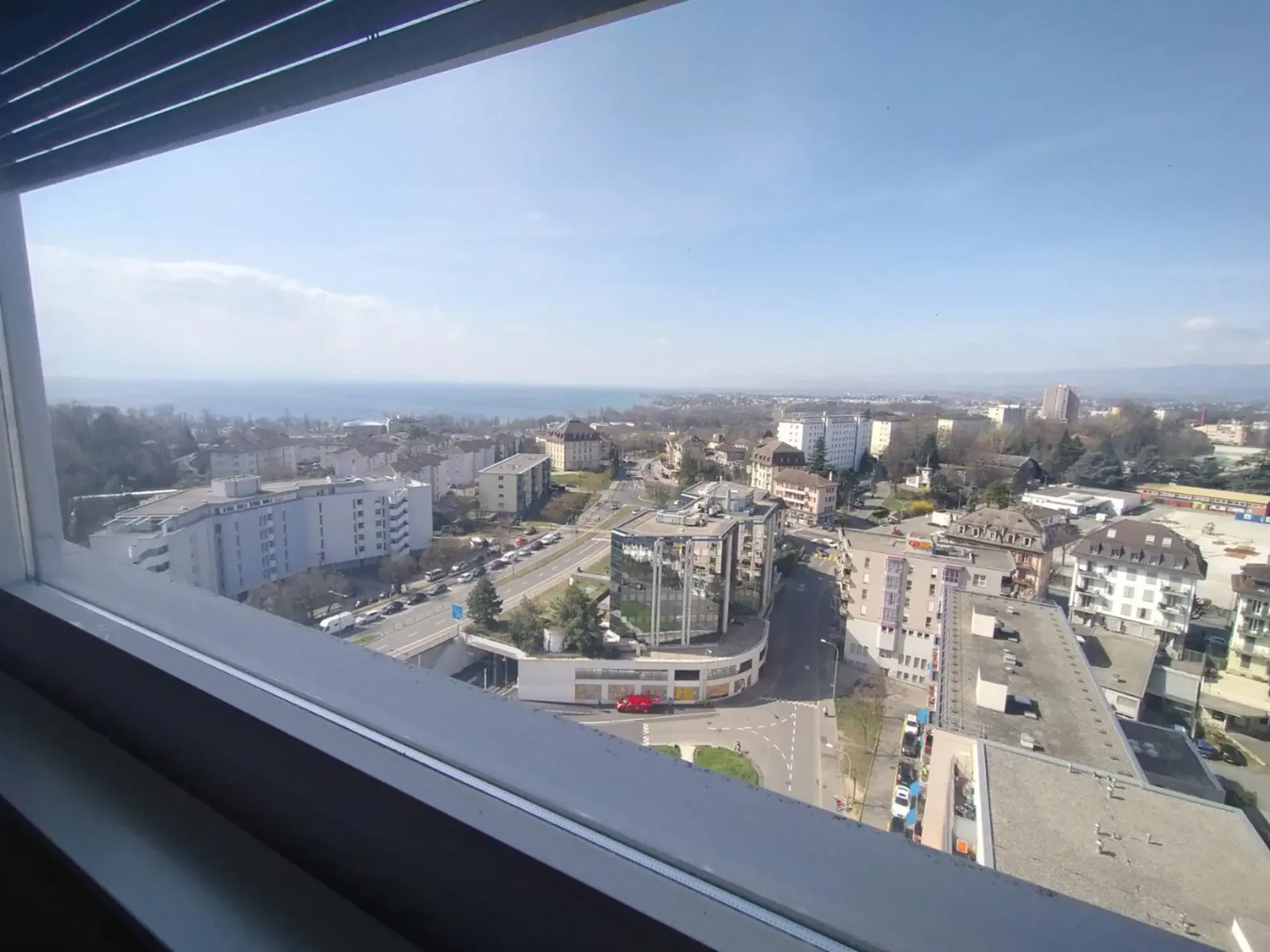 Im Zentrum von Malley prächtiges renoviertes Apartment mit Balkon und Aussicht
