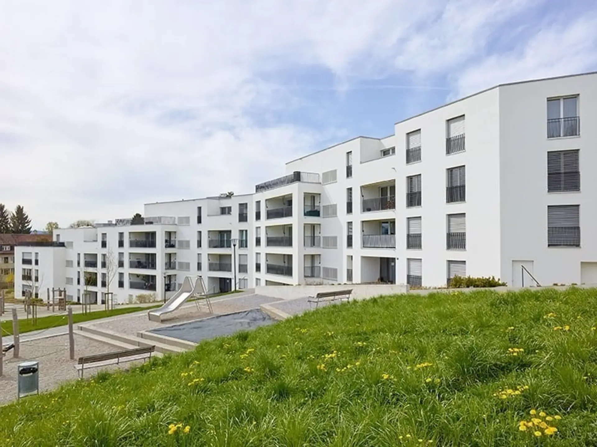 Grosszügige Wohnung mit Aussicht ins Grüne