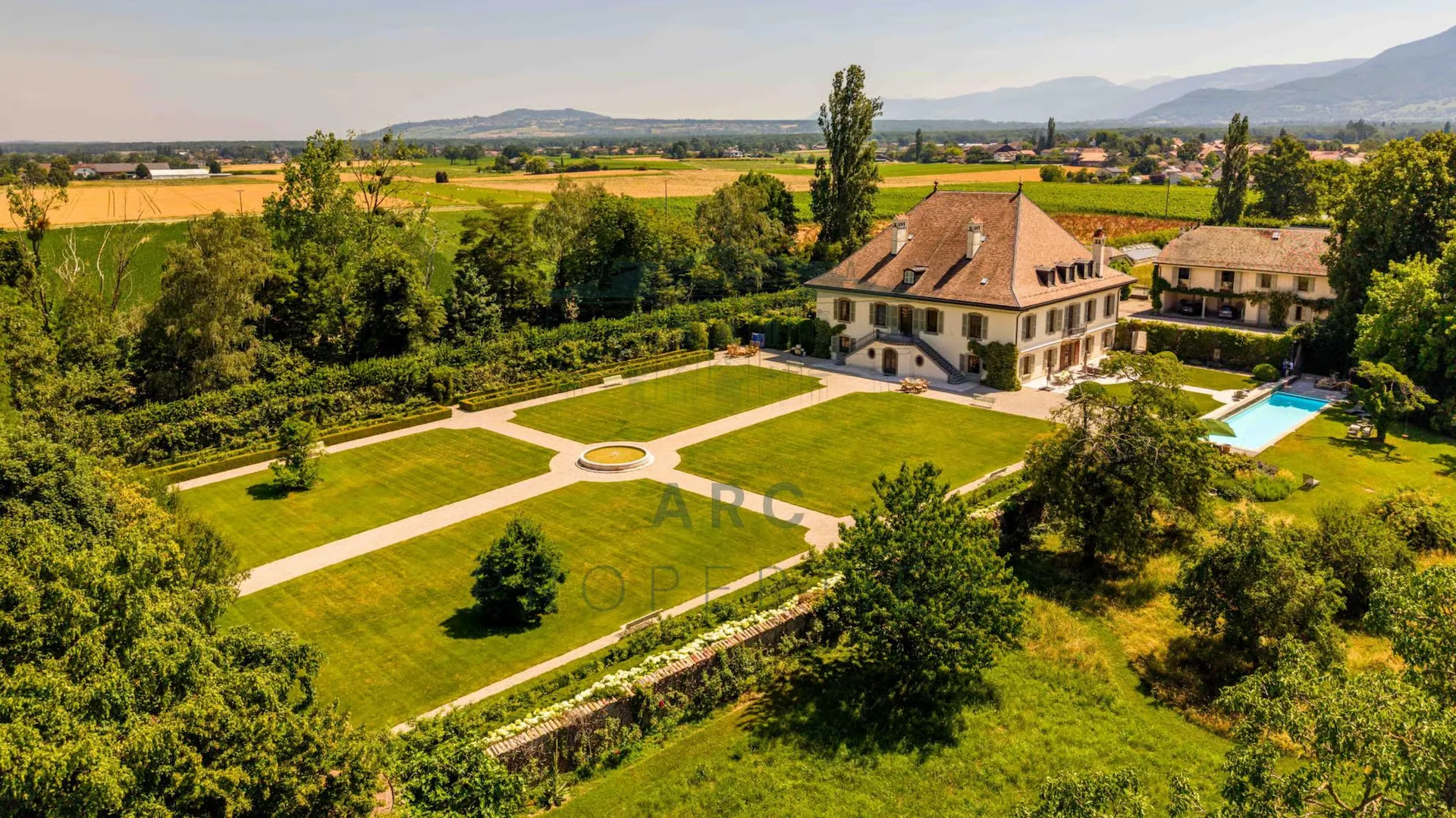 DOMAINE D'EXCEPTION ? SCHLOSS MERLINGE