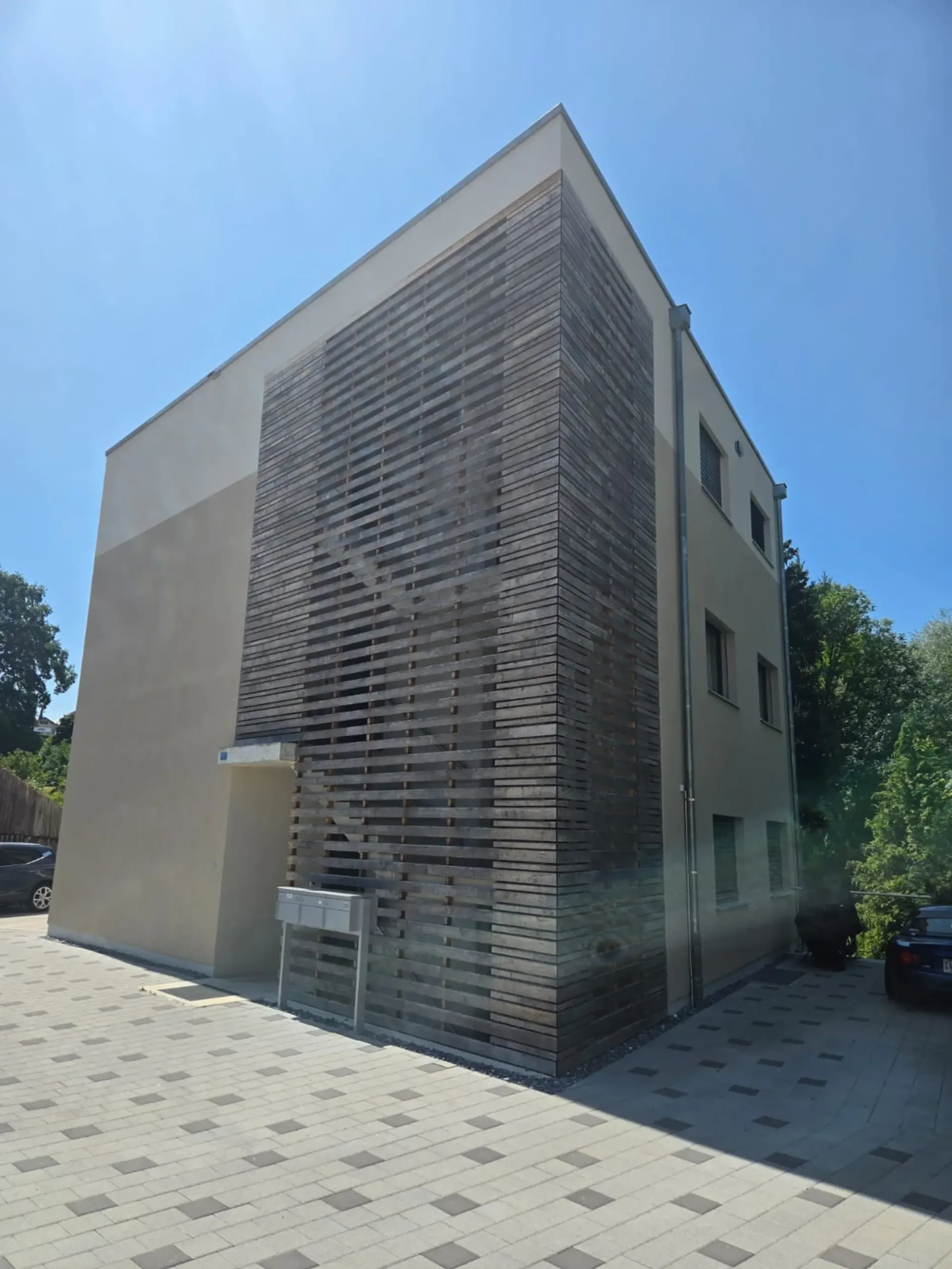 Charmante 4.5-Zimmerwohnung im Erdgeschoss in Düdingen