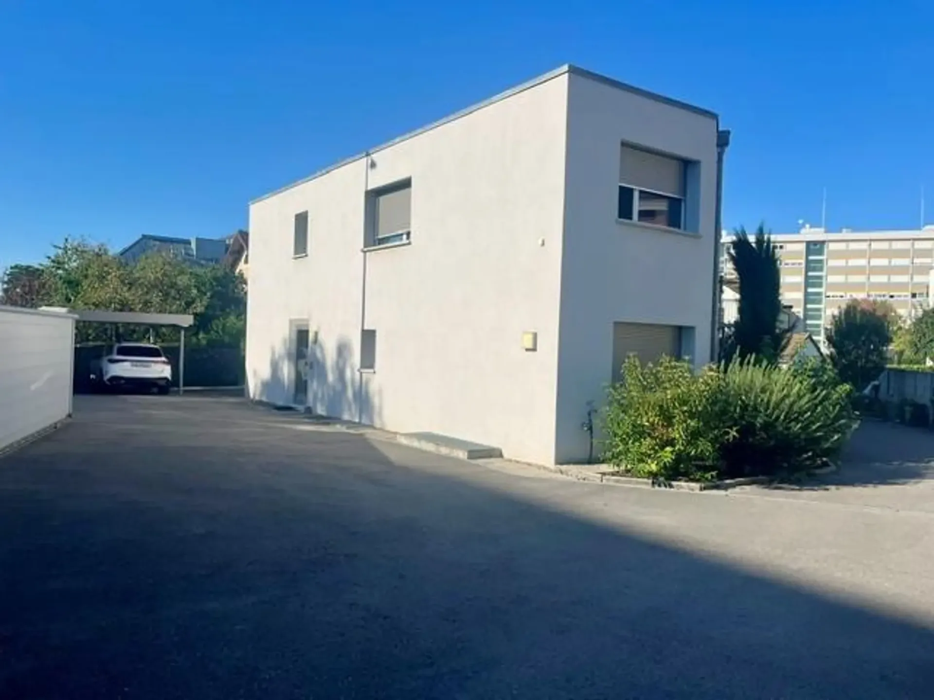 Beautiful 3.5-room apartment on the ground floor with terrace
