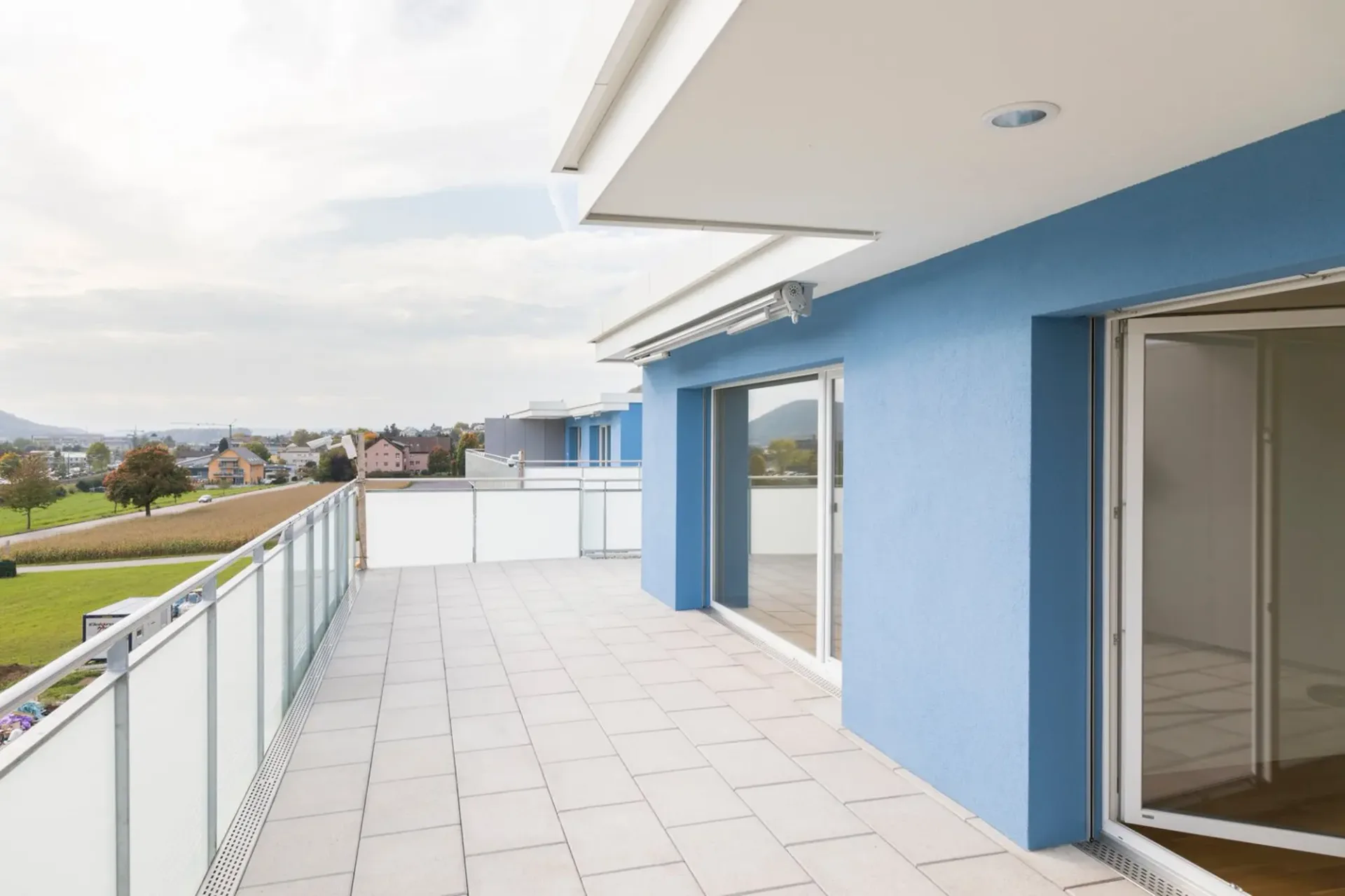 Moderne, helle 3.5-Zimmer-Wohnung mit Terrasse