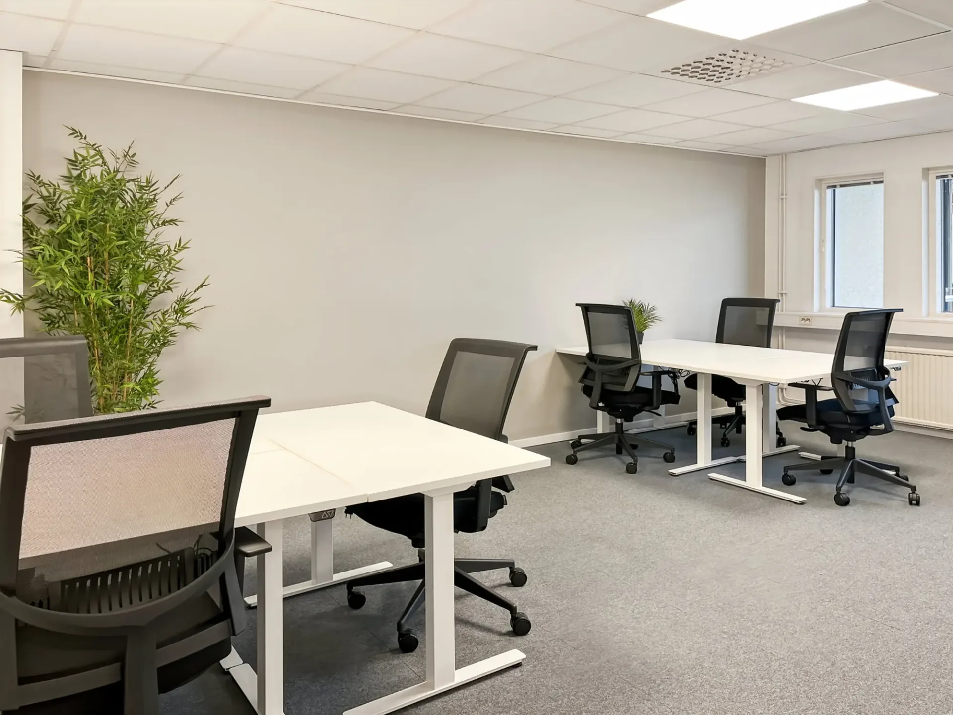 Büro für 30 Personen bei Regus Nations