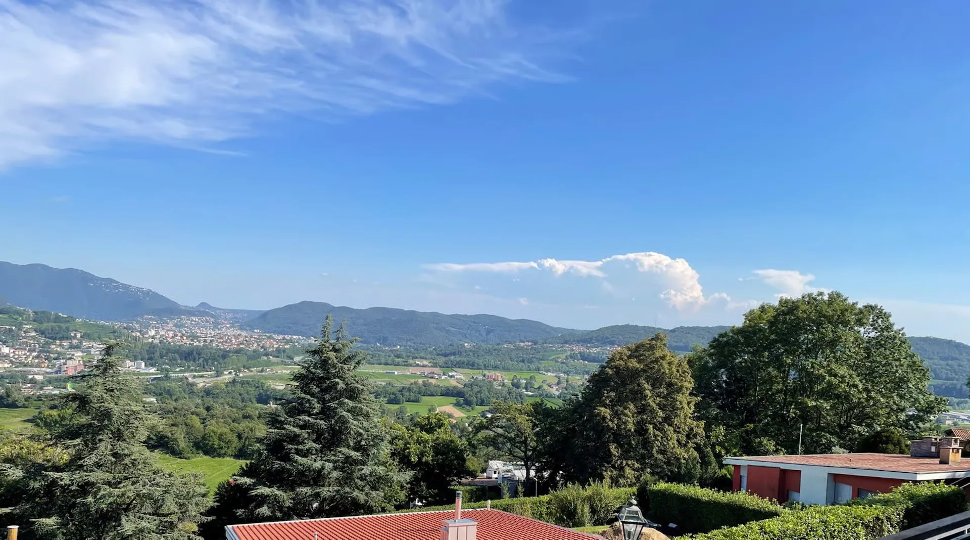 BESAZIO – BAUGRUND IN WOHNGEBIET ESTENSIVA R2 - PREIS REDUZIERT