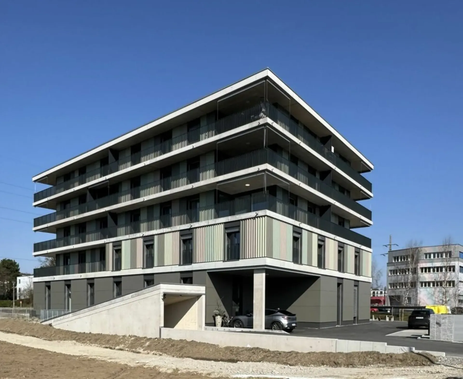 Attraktive Büro- & Praxisfläche direkt am Bahnhof Buchs-Dällikon