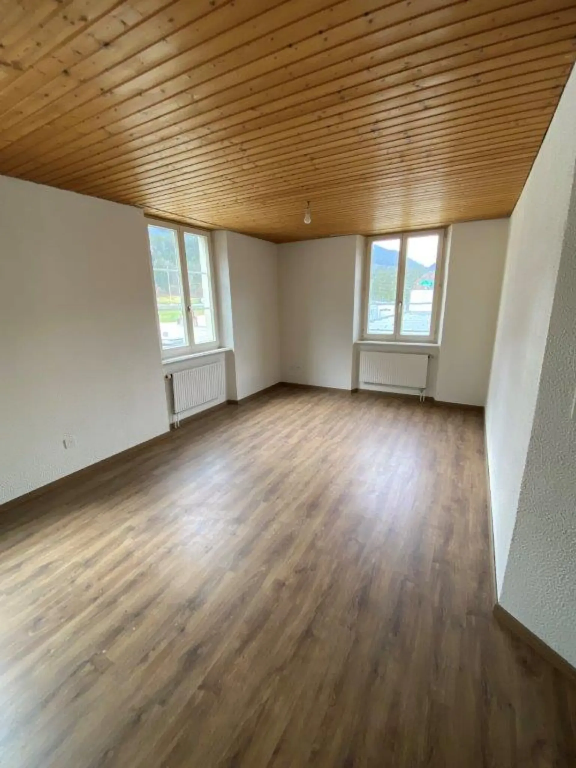 Zweieinhalb-Zimmer-Wohnung im 4. Stock in Moutier