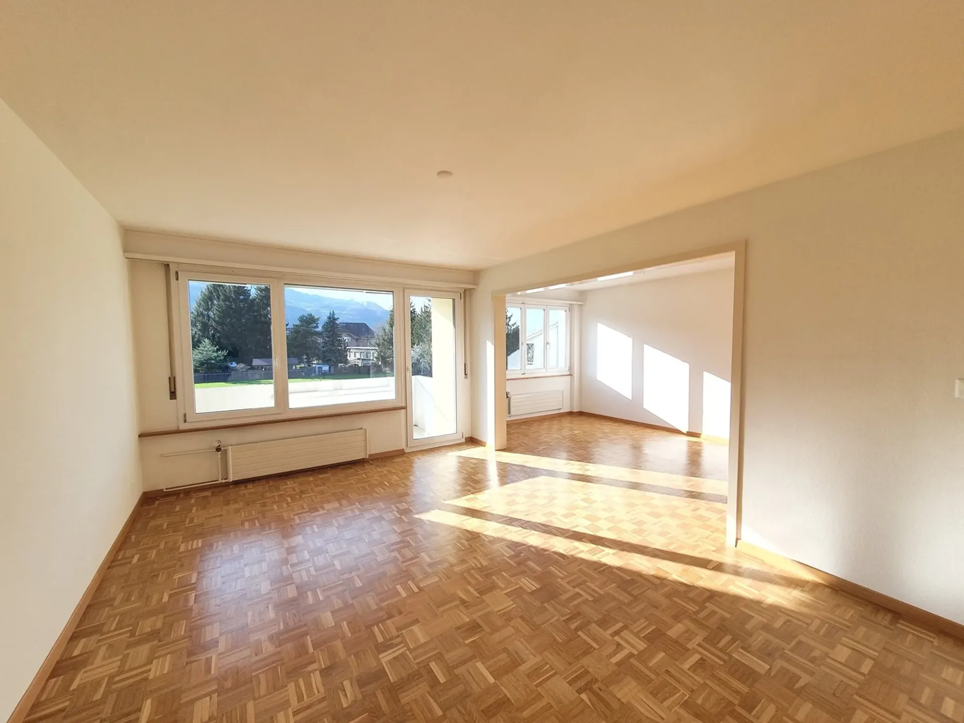 Helle 4.5-Zimmer-Wohnung mit Balkon in Belp