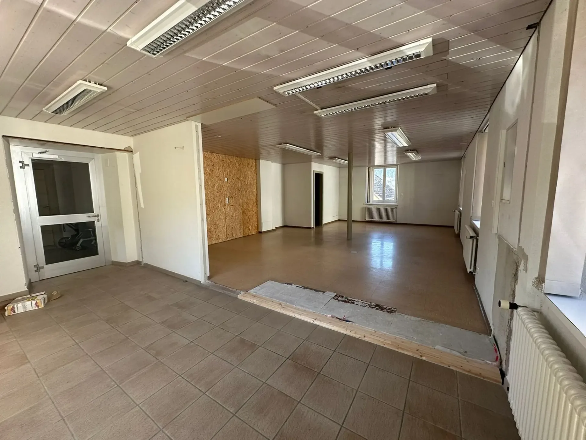 Lokal im Dorfzentrum