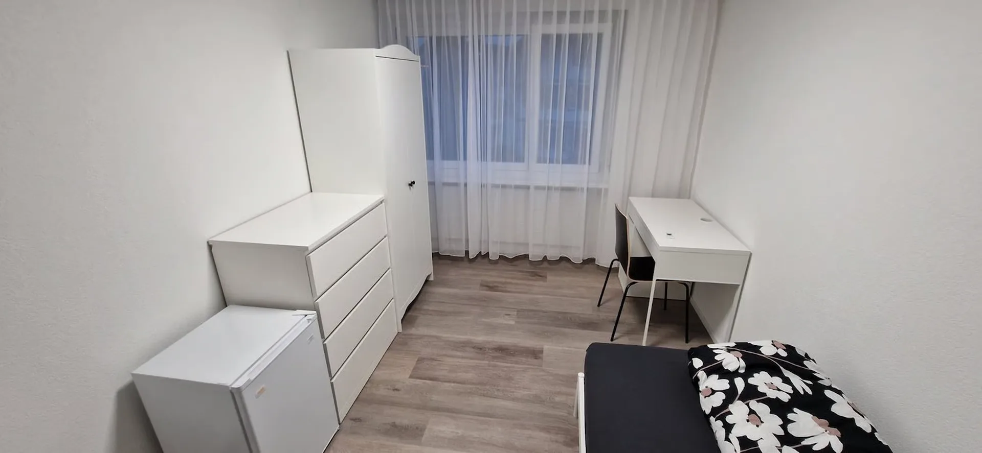 möblierte Einzelzimmer - Monteuerzimmer Businesszimmer