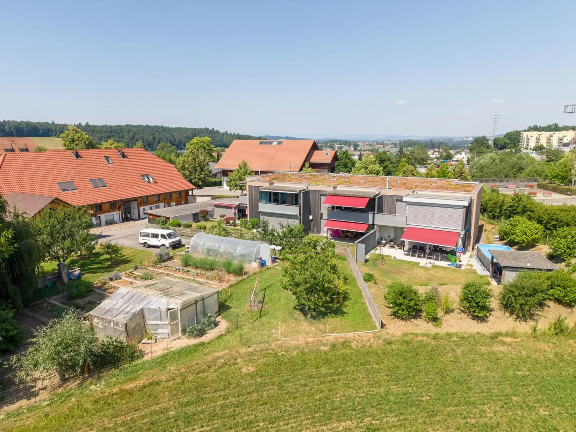 Wohnung 5.5 Zimmer im letzten Stock – ruhig, hell und ideal in Givisiez gelegen