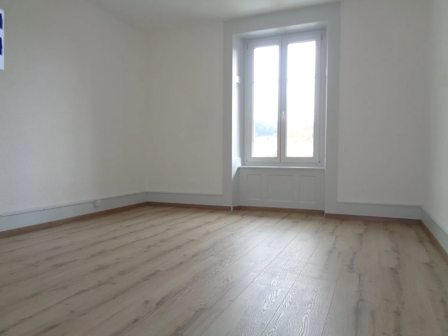 Dans quartier calme, appartement entièrement rénové