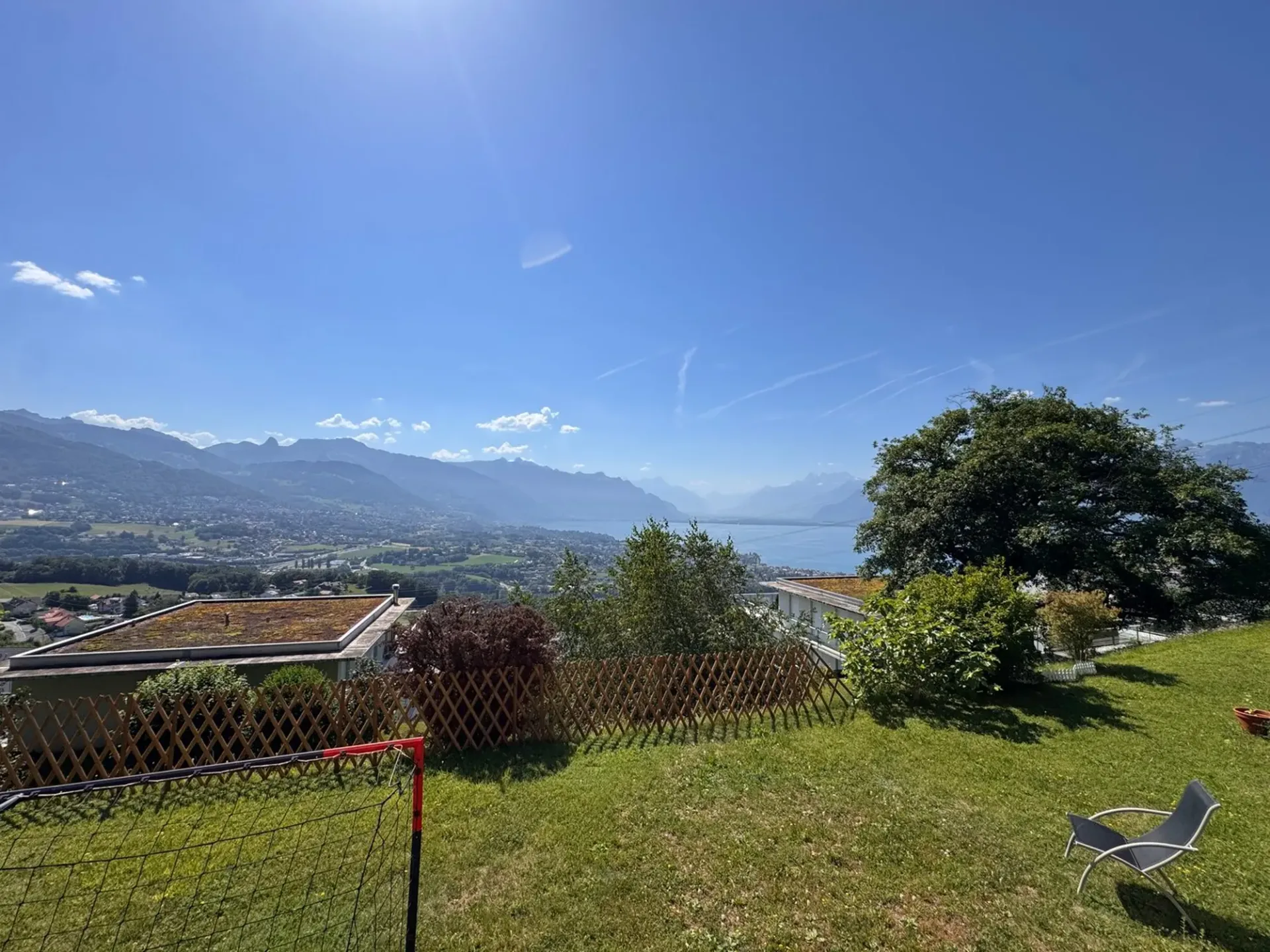 Prachtvolle 4,5-Zimmer-Wohnung mit dominierendem Blick auf den See