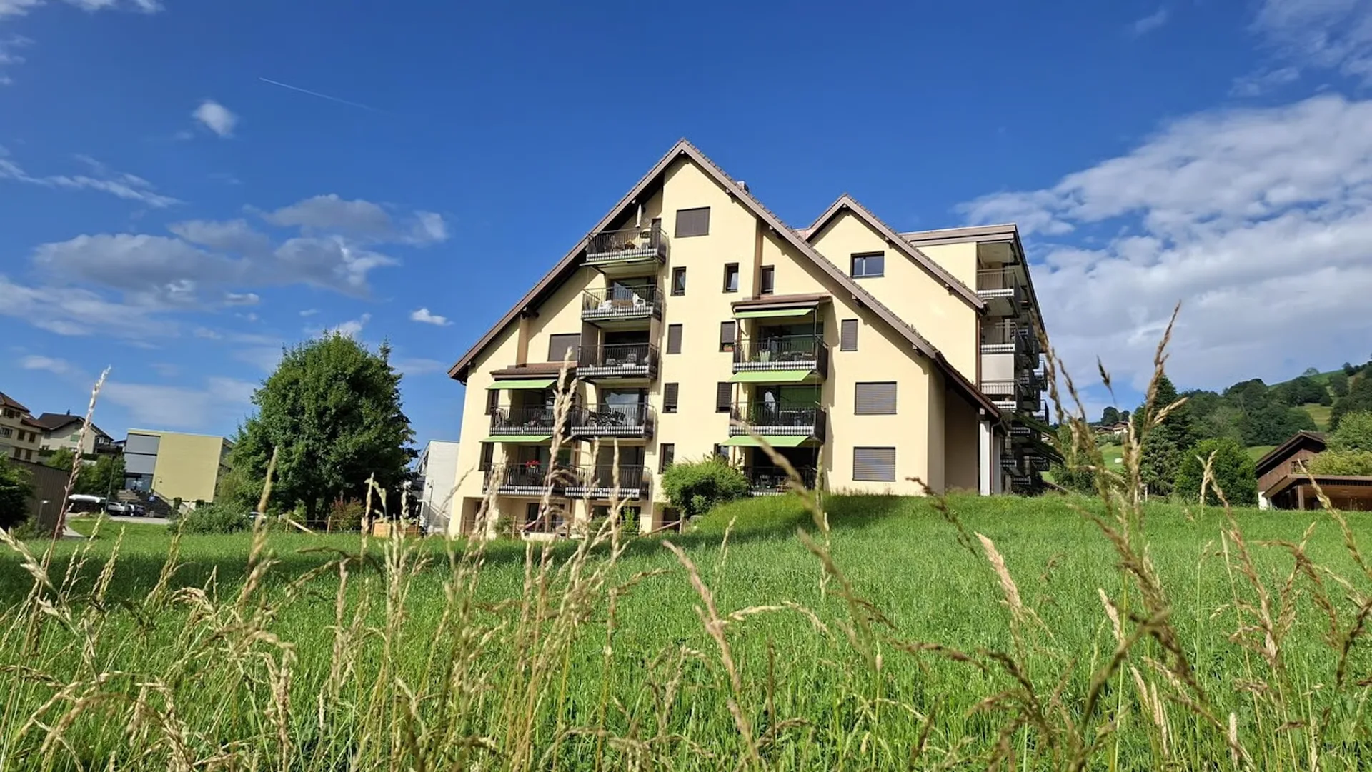 Charmante Dachwohnung im Lindehof Schüpfheim (Erstbezug)