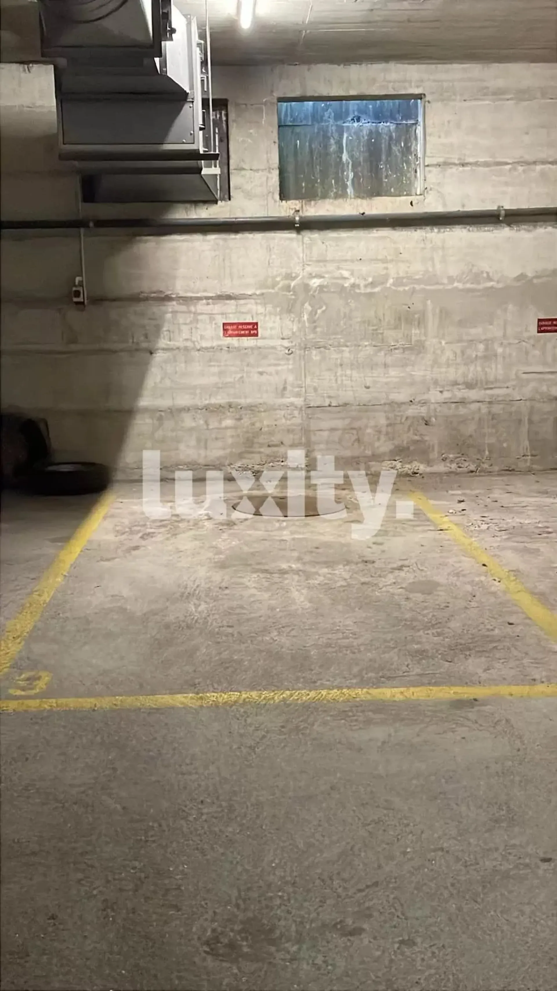 Garage zur Miete in Rolle ? Ideal für Pendler