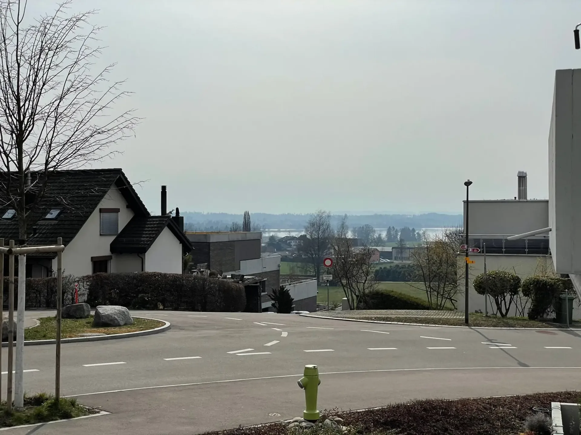 Helle Wohnung mit schönem Seeblick
