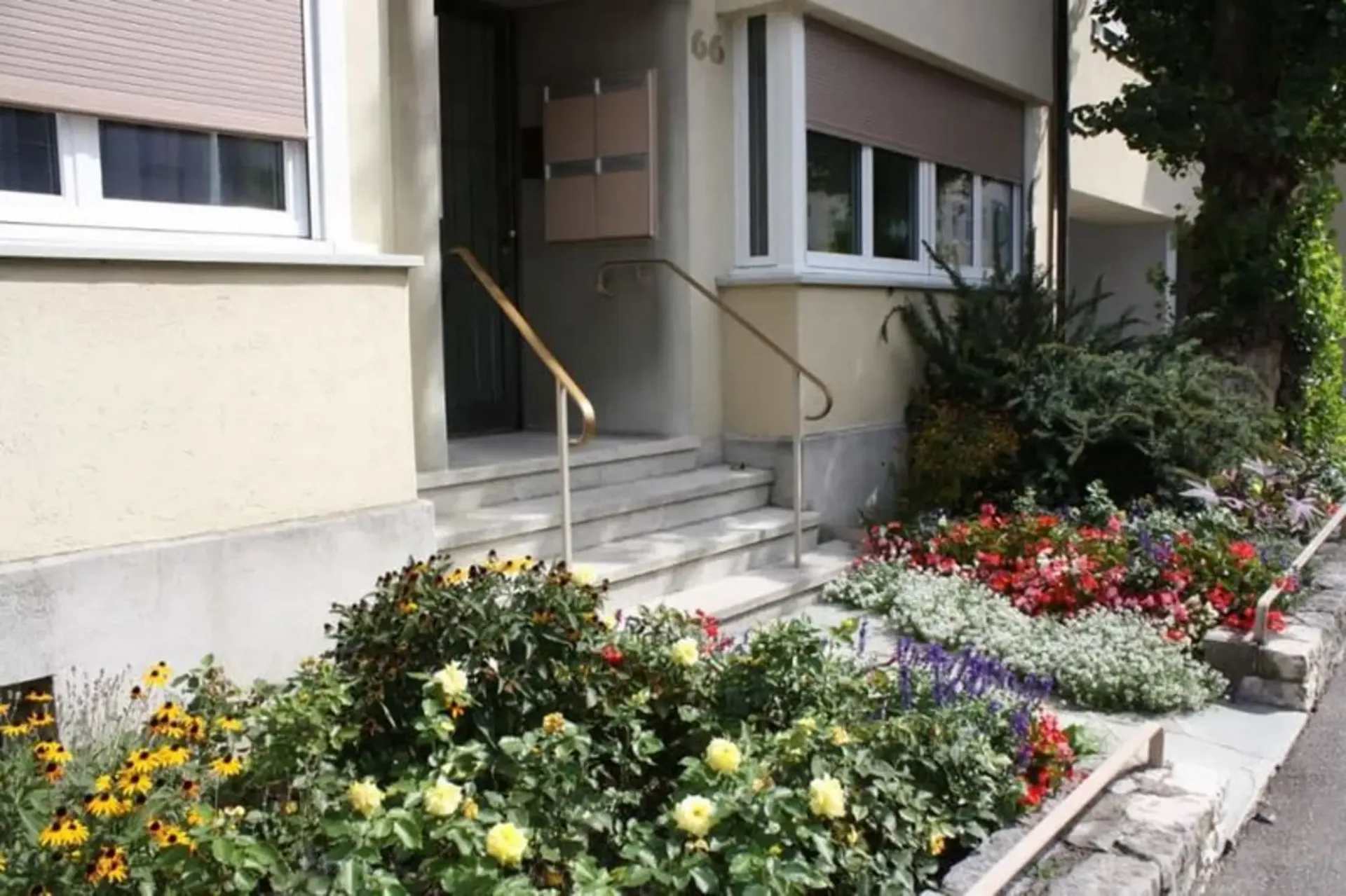 Appartement spacieux 1 pièce avec balcon
