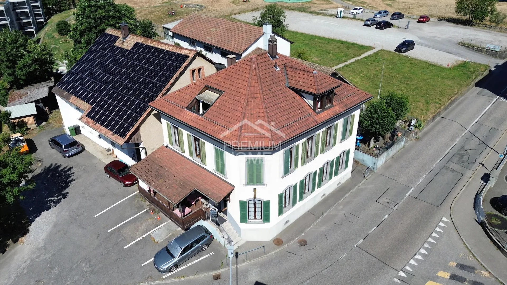 Renditestarkes MFH mit ca. 5.4 % Netto-Rendite