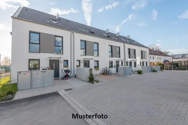 *Wohnhaus mit Scheune - Rückbauprojekt - Bauland*